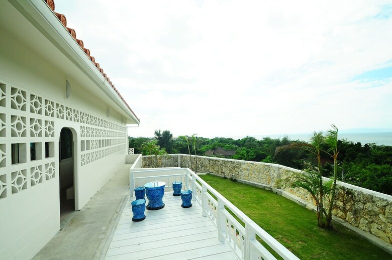 Kaiho Fusaki Main Building