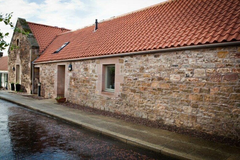 West Fenton Court