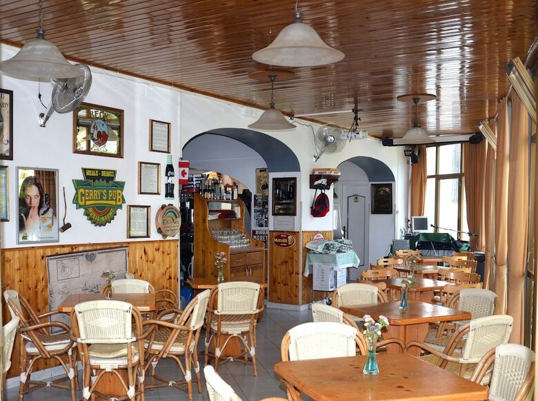 Amalfi Hills Country Hotel