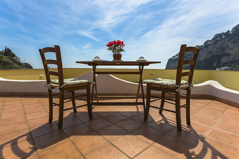Amalfi Hills Country Hotel