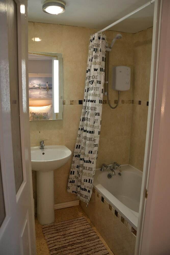 Bed & Breakfast The Crown Hotel