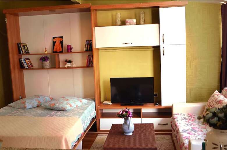 Hostal Evin Suites