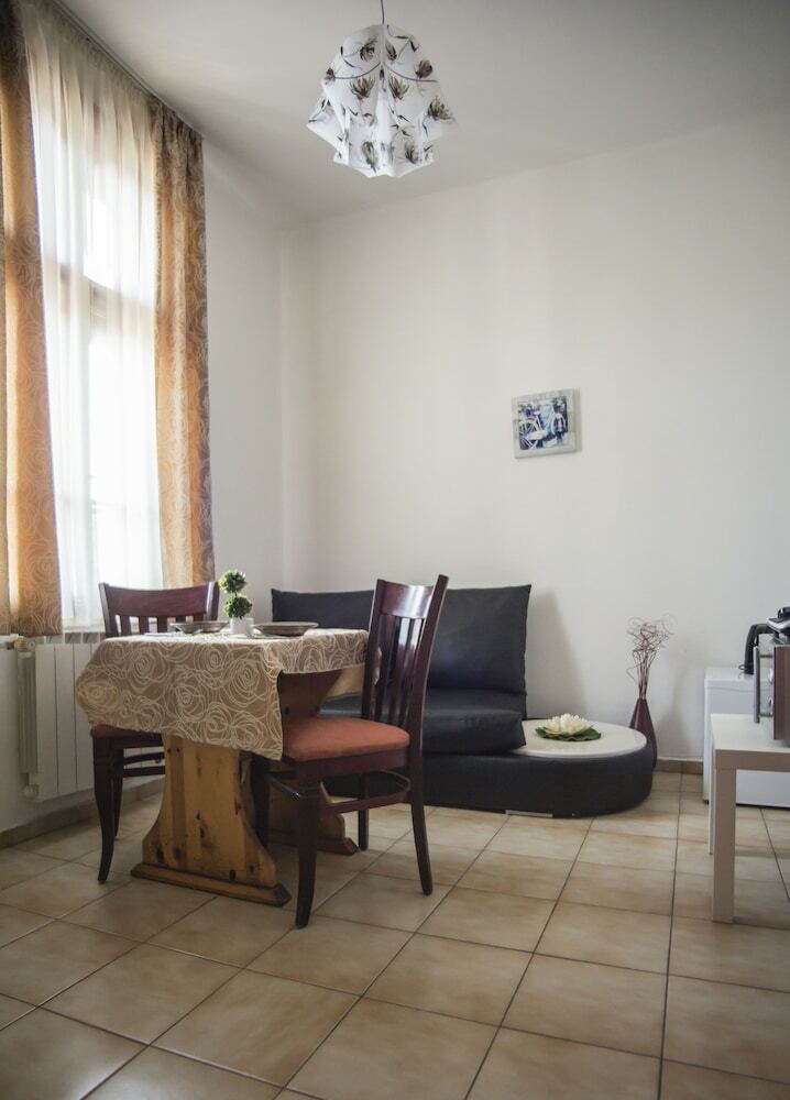 Hotel Italian House Simeon