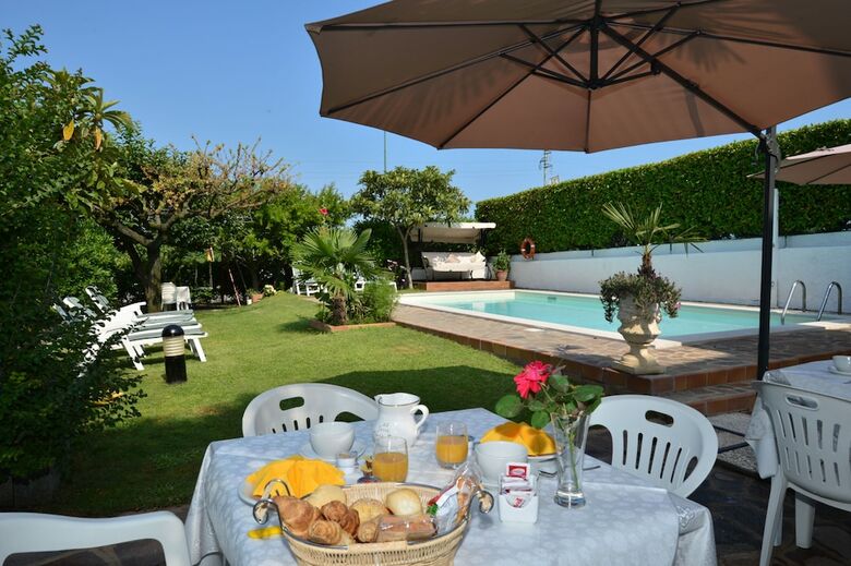 Hotel Camere Da Mirella