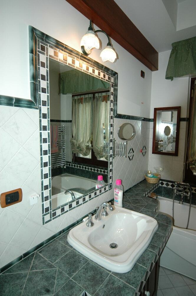 Luxury Apartment In Rome