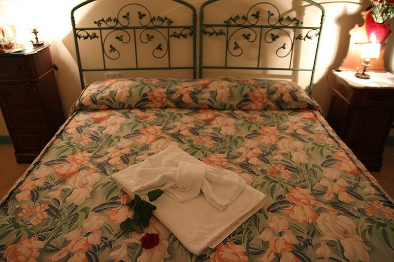 Bed & Breakfast La Residenza Torchiara