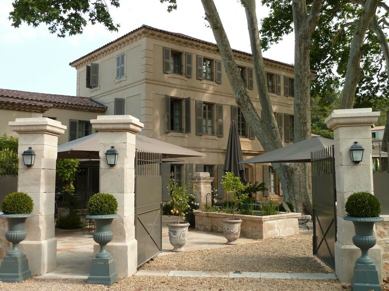 Hotel H�tel La Bastide De Boulbon