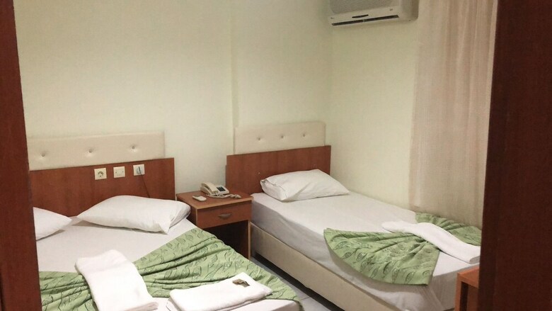 Almir Hotel