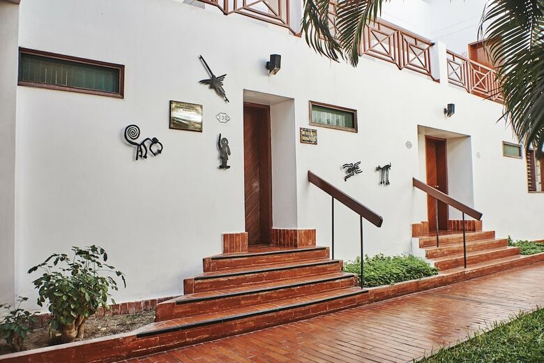 Dm Hoteles Nasca
