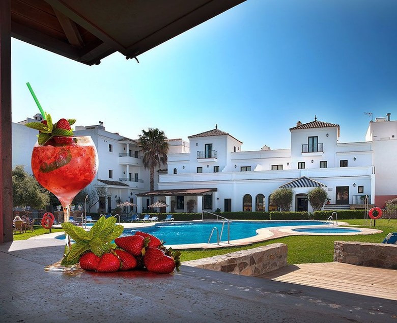 Hostal Do�a Lola Marina