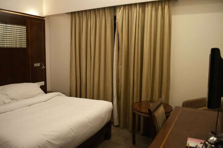 Hotel Venky Residency
