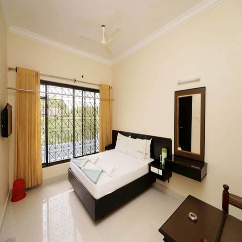 Hotel Sri Devi