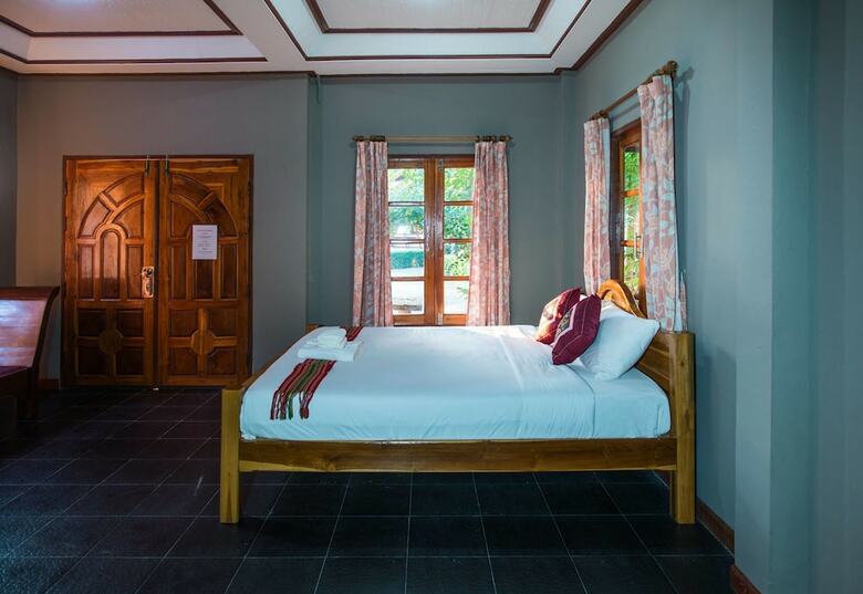 Hotel Chiang Kham Tilue Resort
