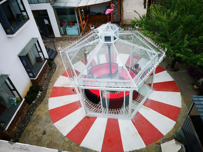 Baisha Flamingo Hotel