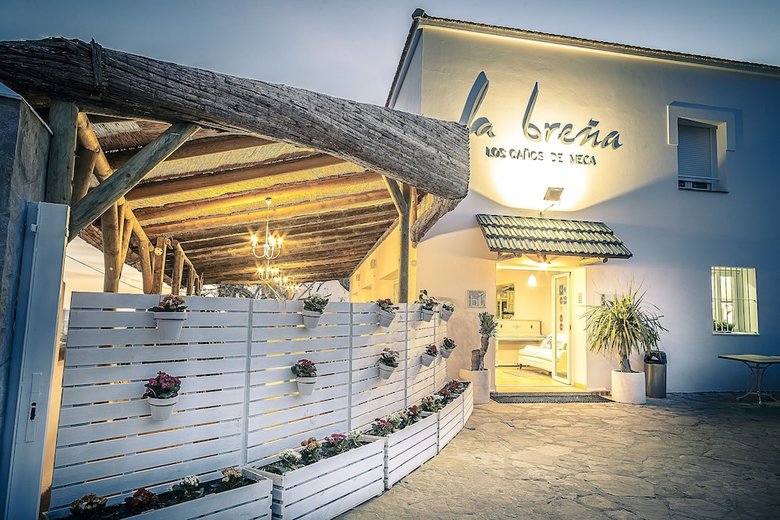 Hostal Hotel Gastron�mico La Bre�a