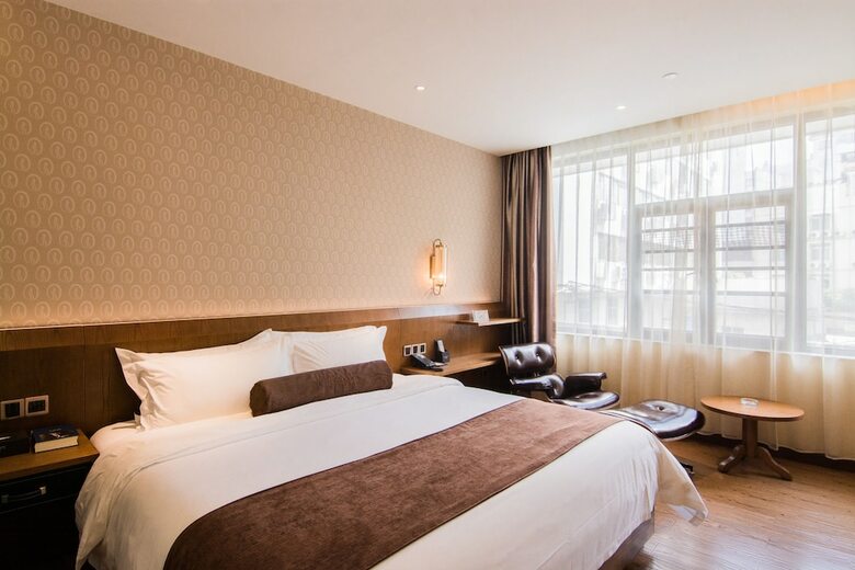 Hotel James Joyce Coffetel San Yuan Li Station
