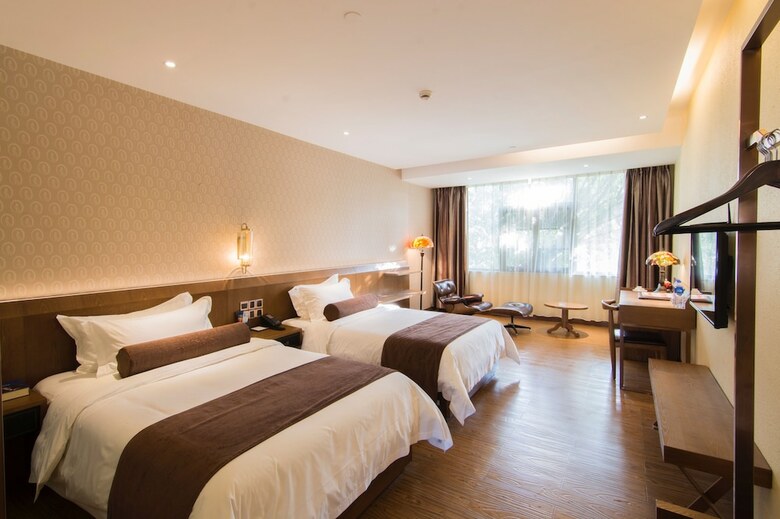 Hotel James Joyce Coffetel San Yuan Li Station