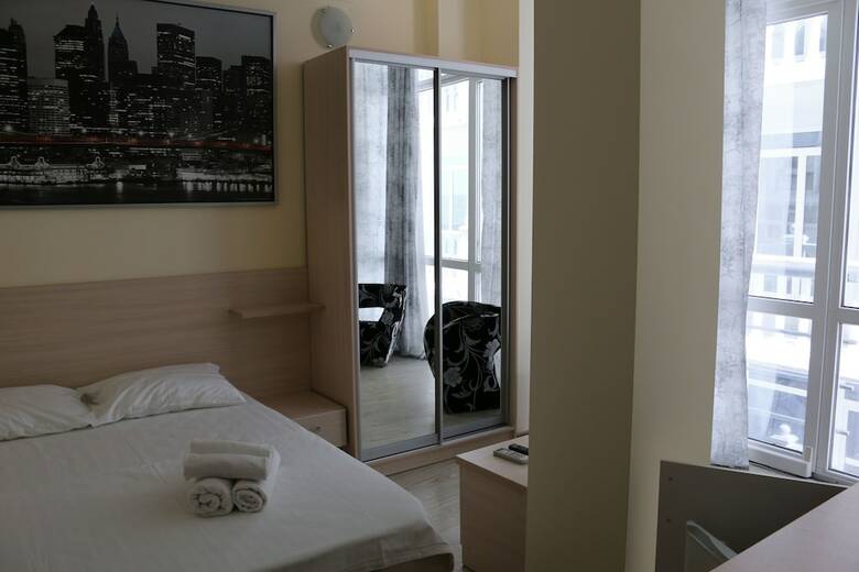 Hotel Laza Hall