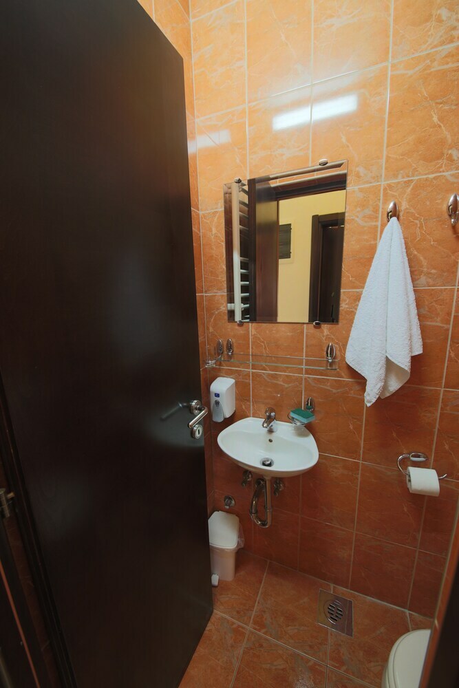 R-club Old Town Apartments