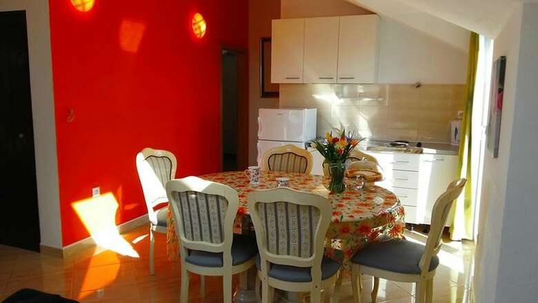 Apartments Andrijanic
