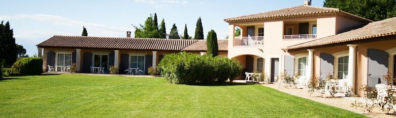 Hotel R�sidences De M�tifiot