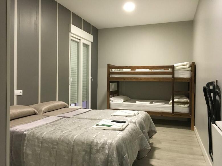 Pensi�n La Bilbaina - Albergue Logro�o