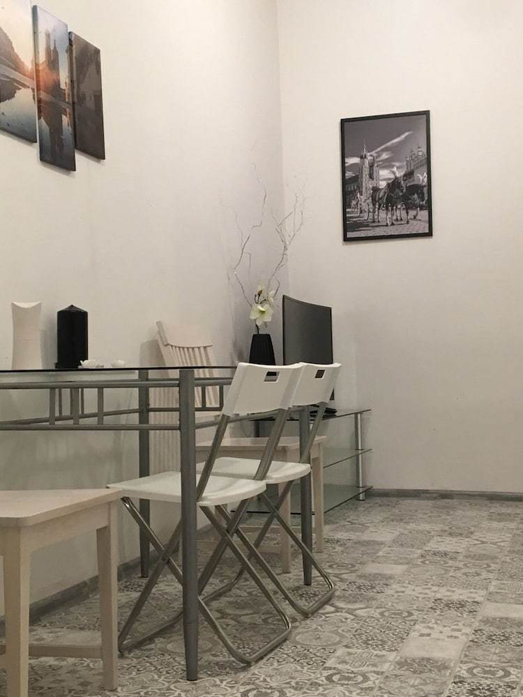 Old Cracow Apartments