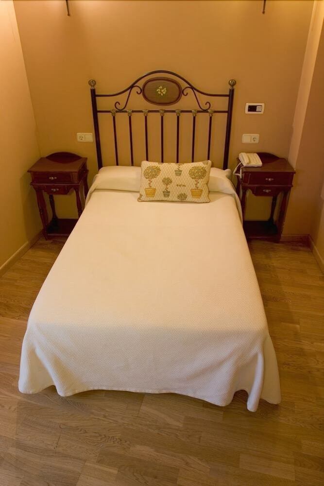 Hostal El Rincon Castellano