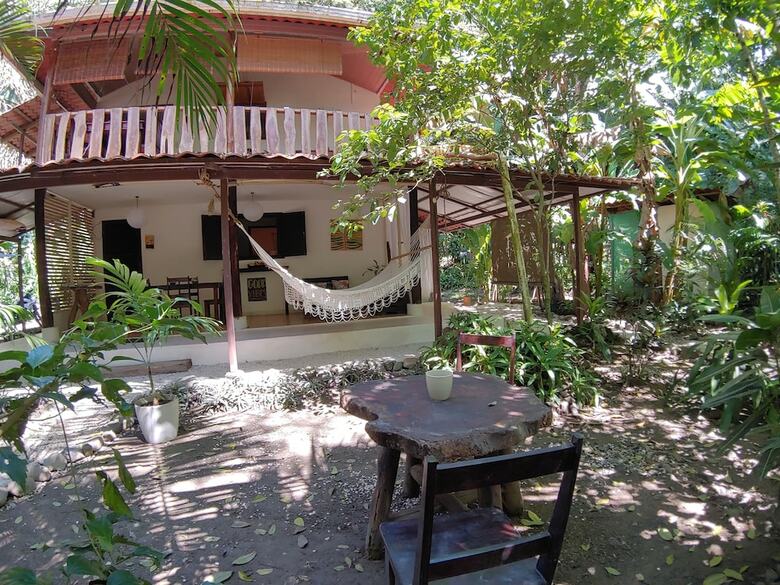 Apartamentos Colibri Surf House & Flats