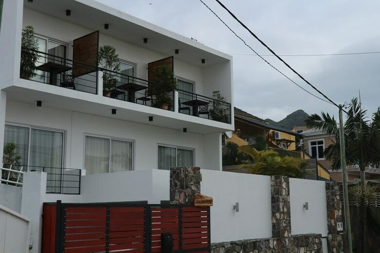 Apartamentos Arkenstone Studio