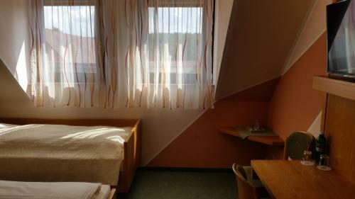 Hostal Gasthof Landhotel Gr�ner Baum