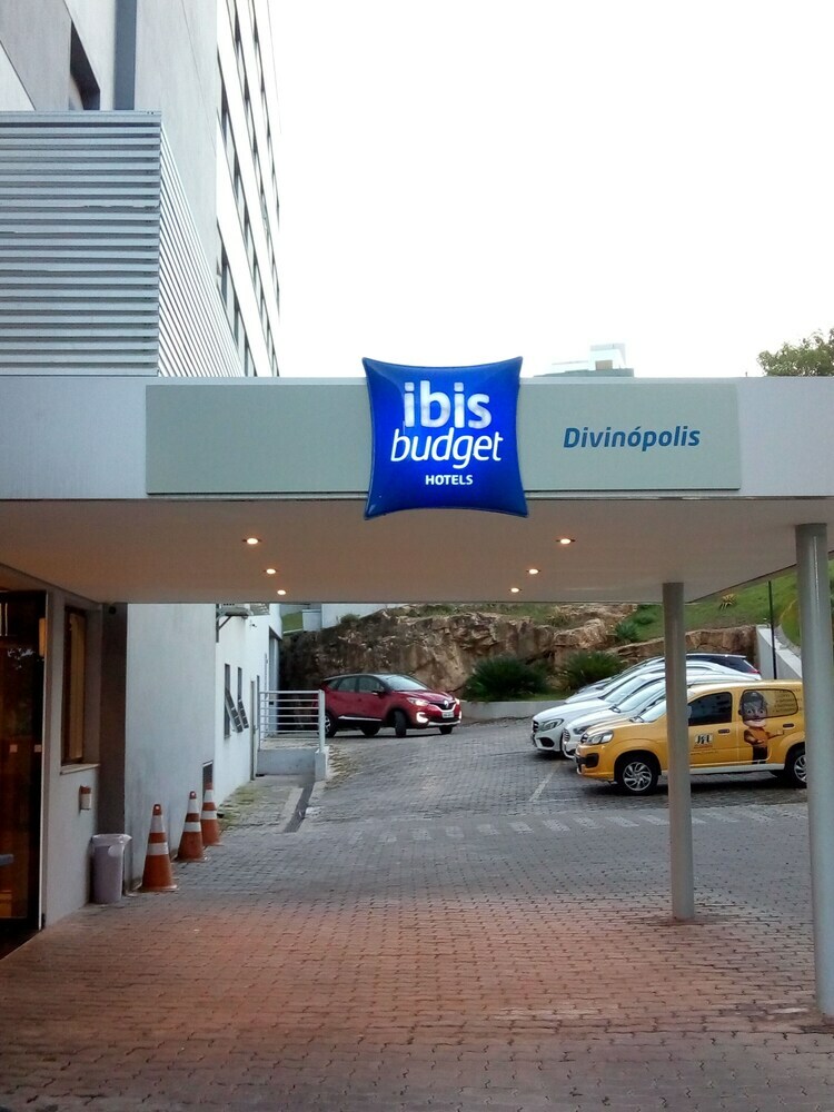 Hotel Ibis Budget Divinopolis