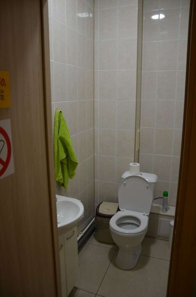Hostal Hostel Zozh