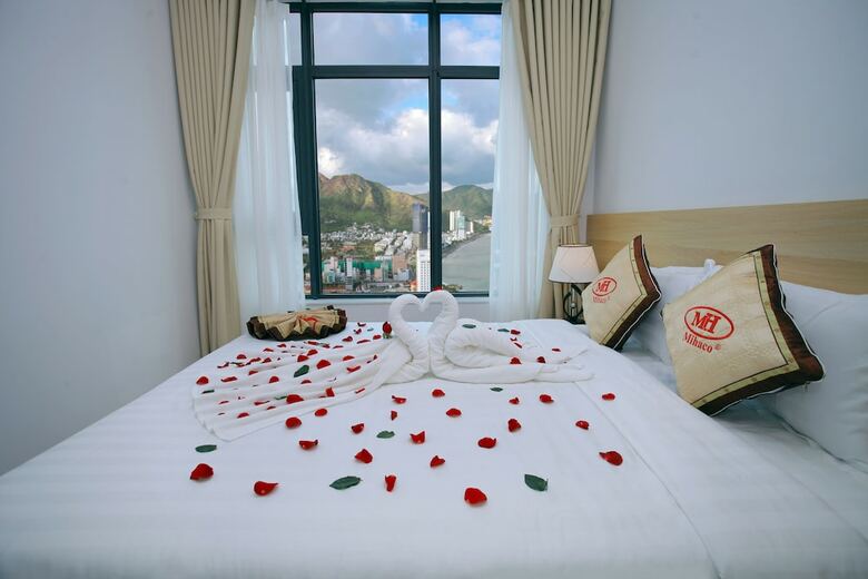 Mihaco Apartments And Hotel