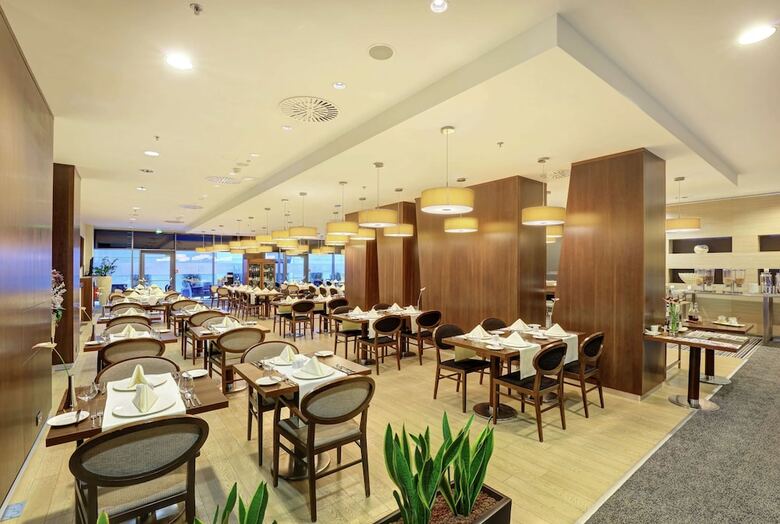 Doubletree By Hilton Hotel Kosice