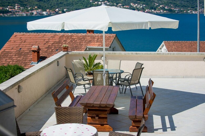 Apartments Ivardic