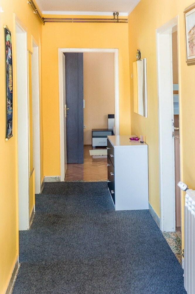 Apartments Ivardic