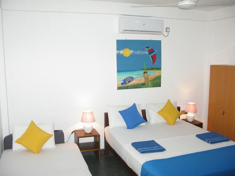 Hotel Anuhas Airport Villas