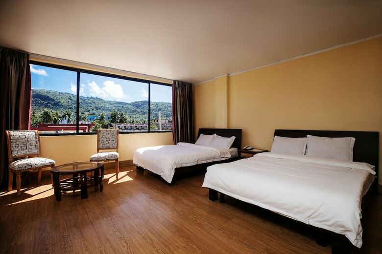 Gold Beach Hotel