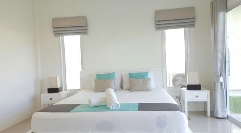 Hua Hin Pool Villa With 4 Bedrooms L27
