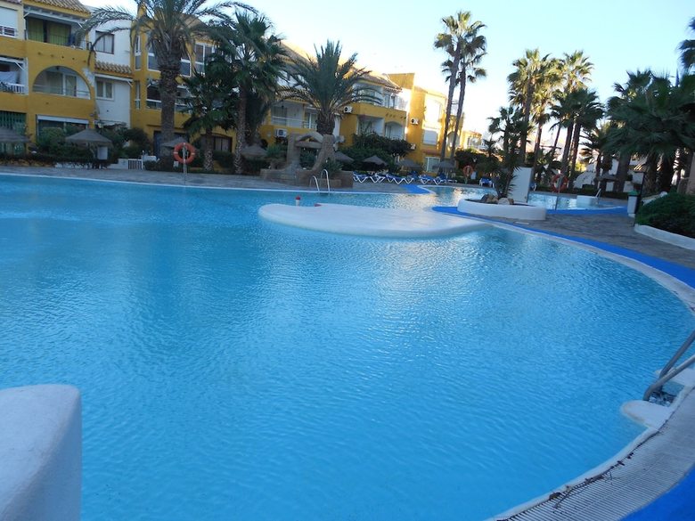 Apartamentos Playa Serena Beach