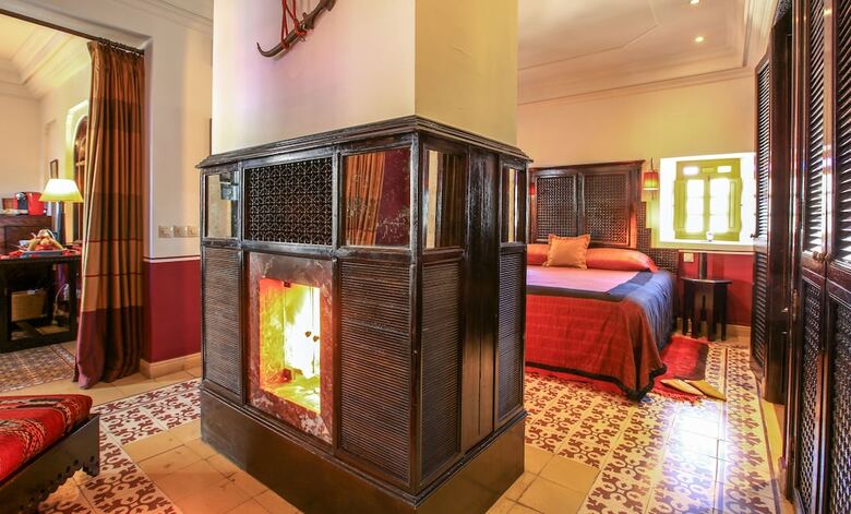 Hotel Heure Bleue Palais