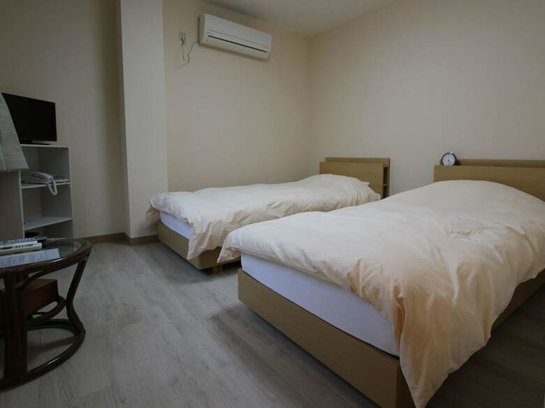 Hotel Minshuku Takesugi