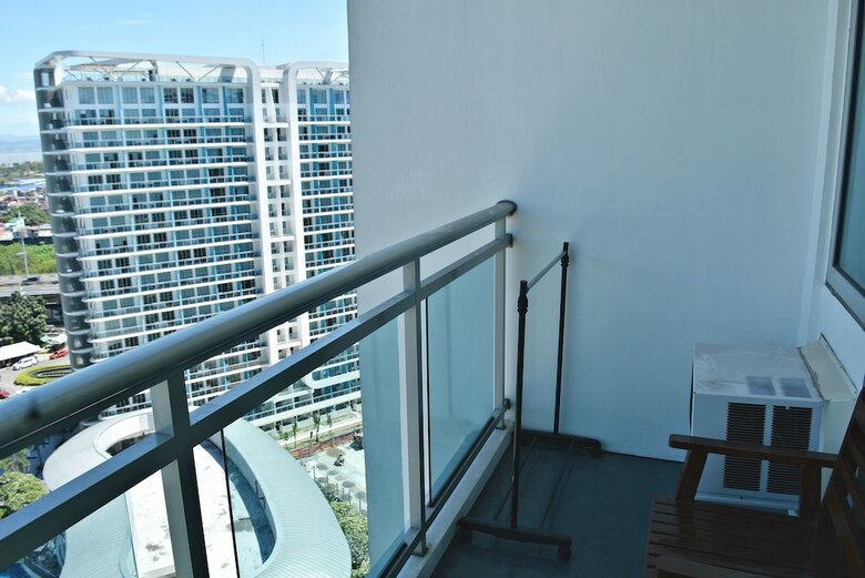 Shir Hub At Azure Urban Residences