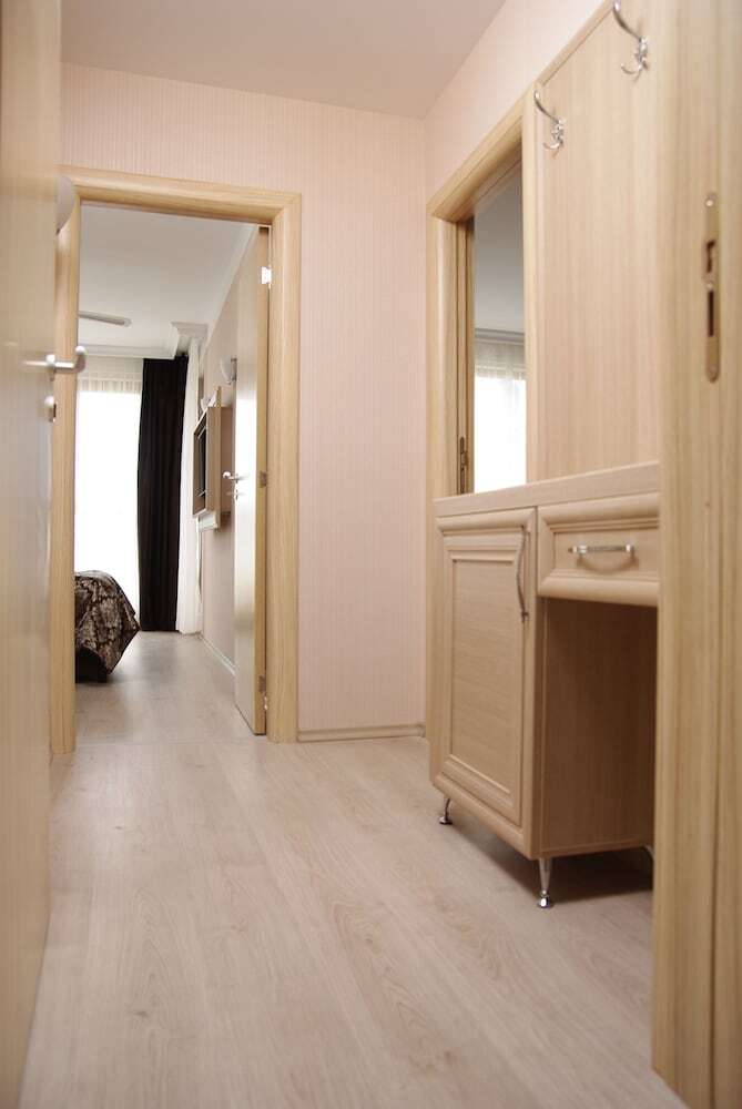 Hotel Harmony Suites 2&3