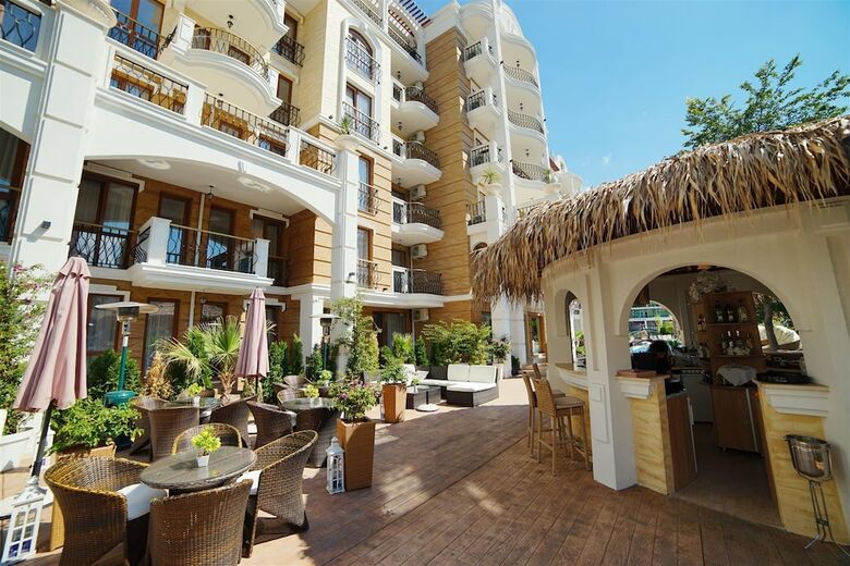 Aparthotel Harmony Suites Dream Island