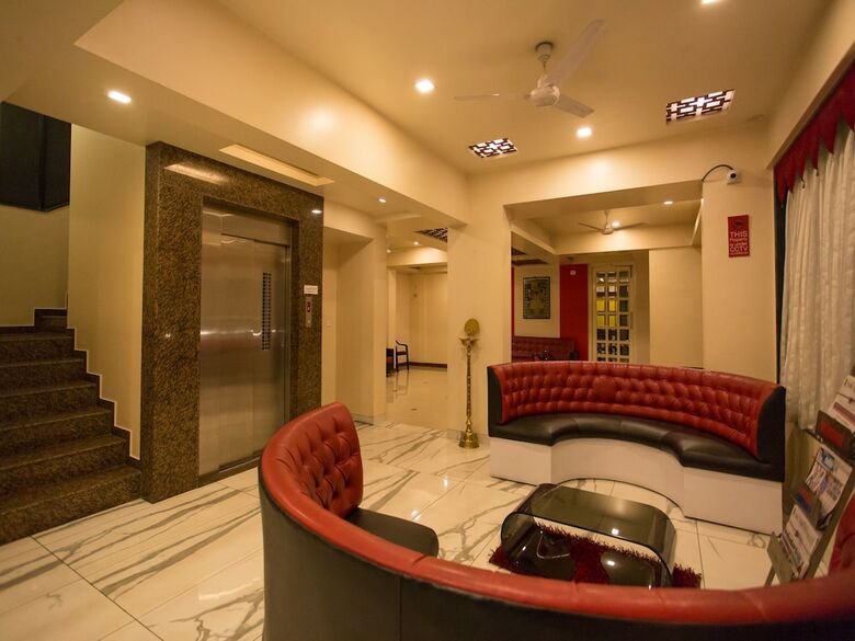 Oyo 590 Hotel Span Executive