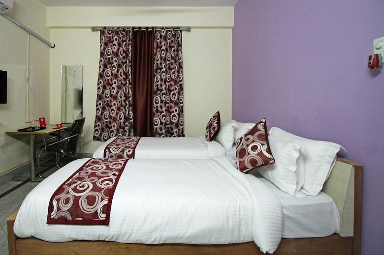Hotel Oyo 4988 Near Bailey Road