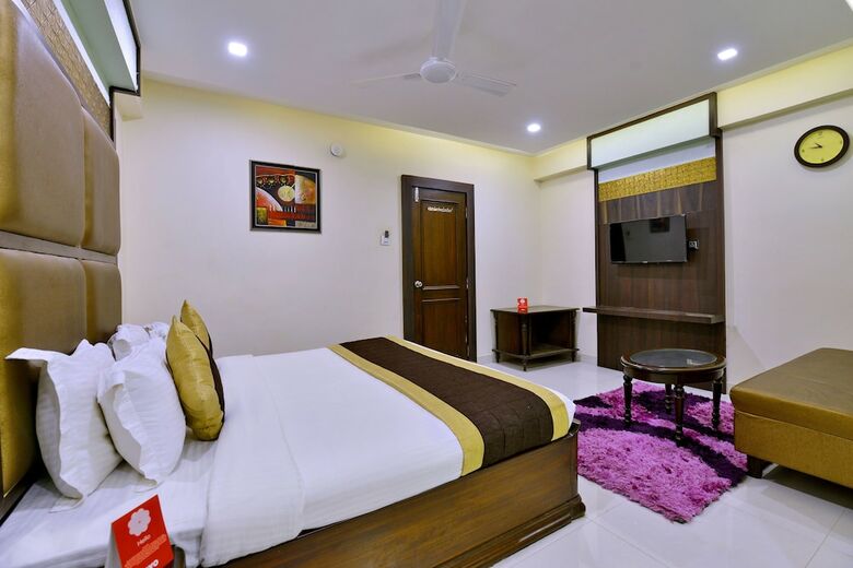 Oyo 10125 Hotel Anandam