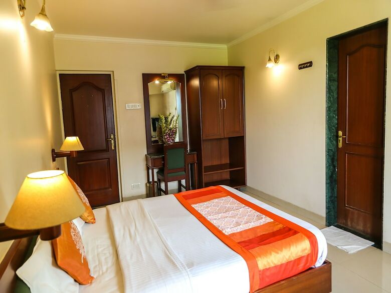 Oyo 9225 Hotel Lotus